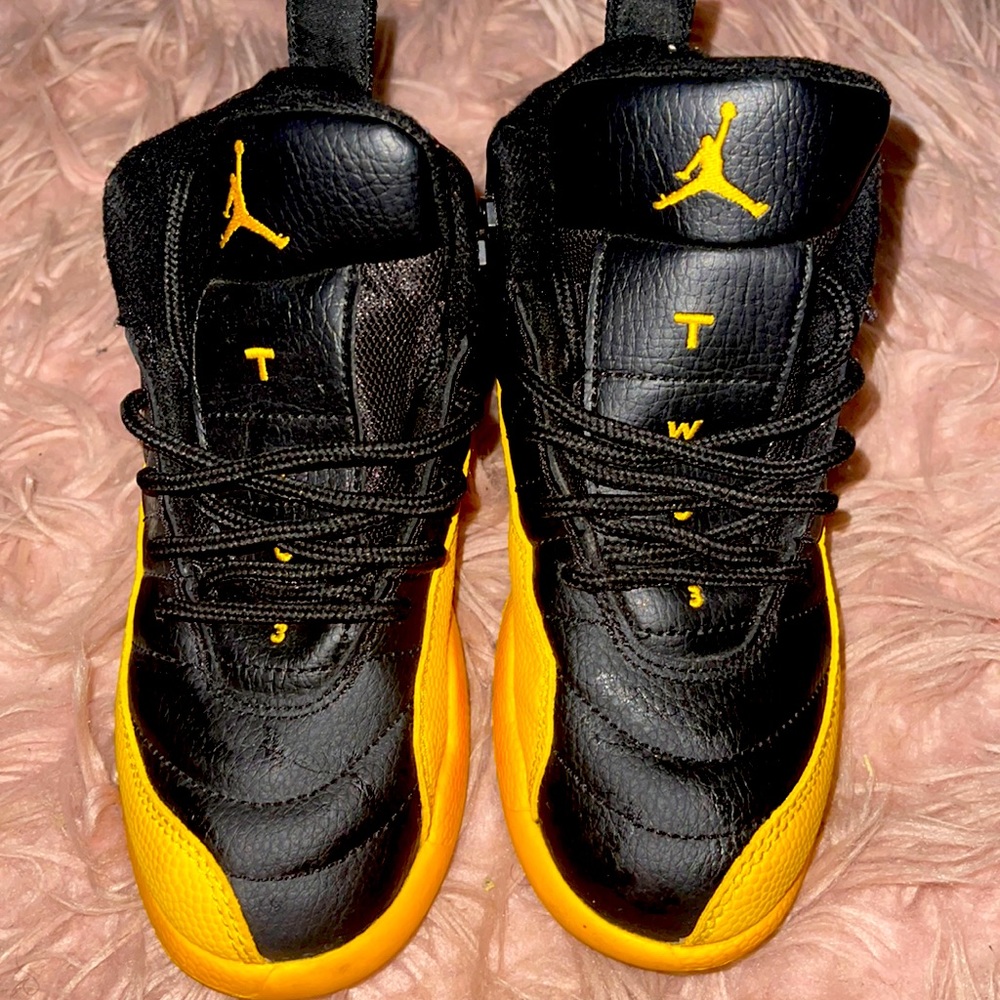 Jordan Retro 12s